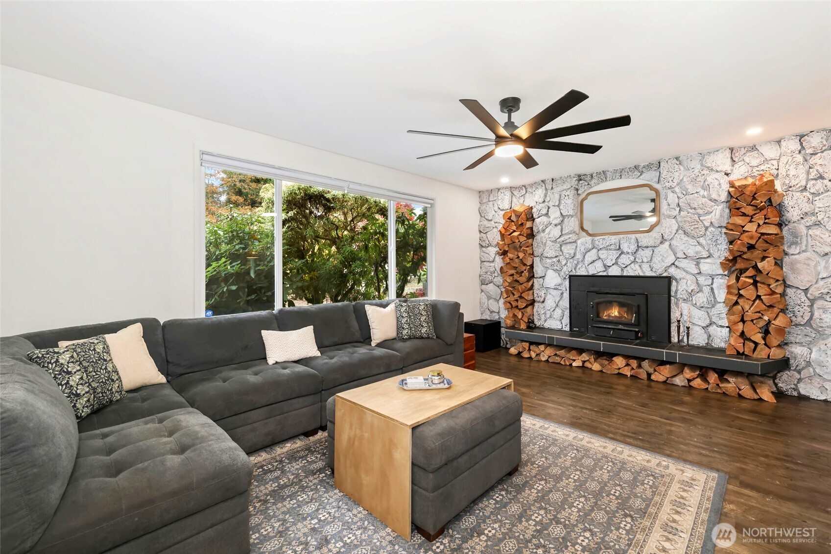 1218 Mountain Aire Drive SE