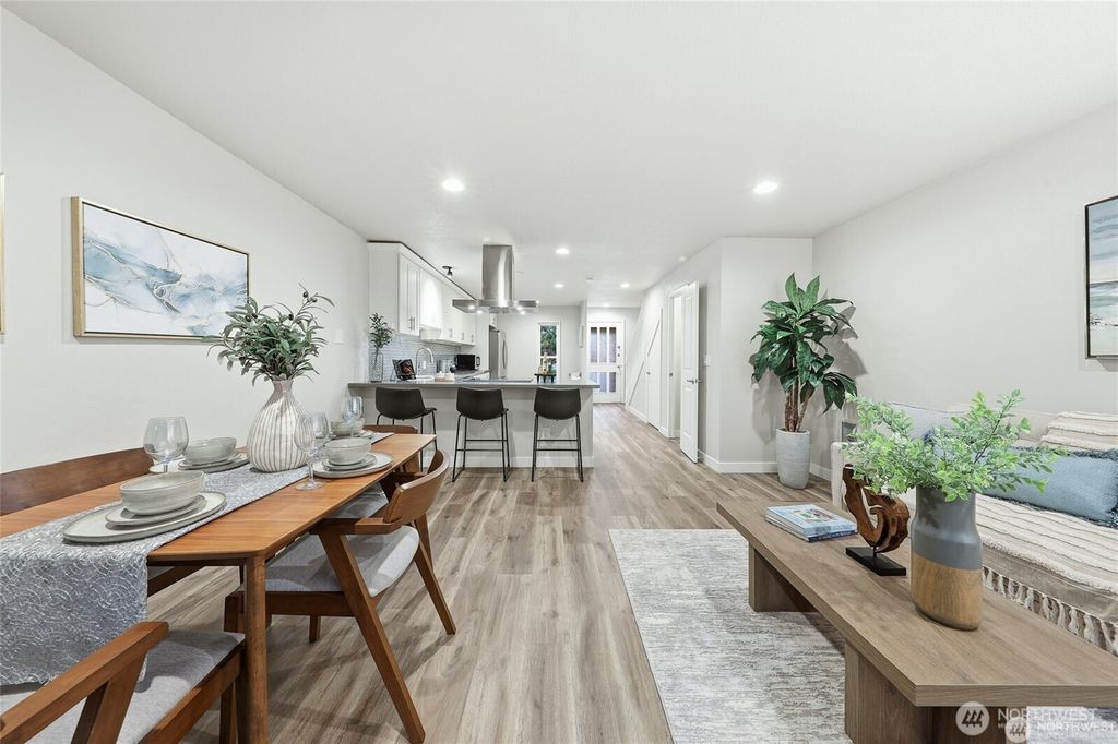 Photo of 1940 N Northgate Way, Seattle, WA 98133 (MLS # 2500722)