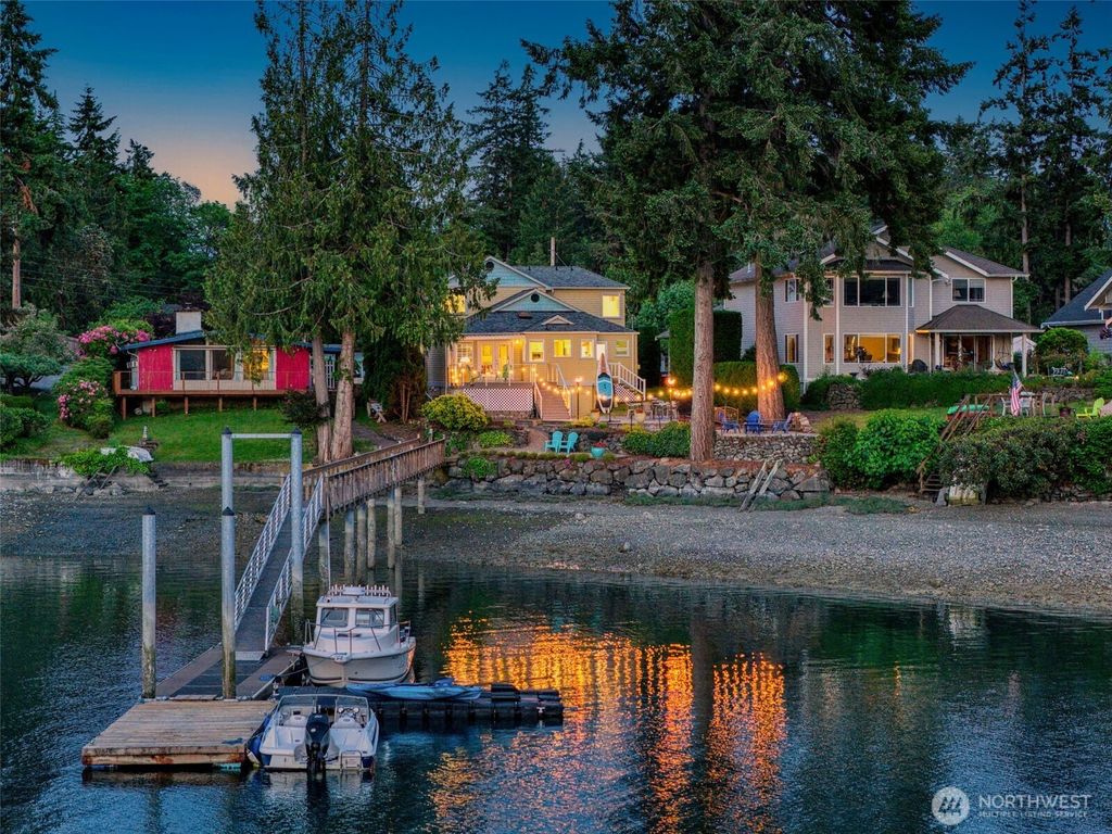 Photo of 1312 NE South Petterson Road, Keyport, WA 98345 (MLS # 2503246)