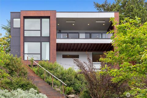 7734 Seward Park Avenue S Seattle WA 98118