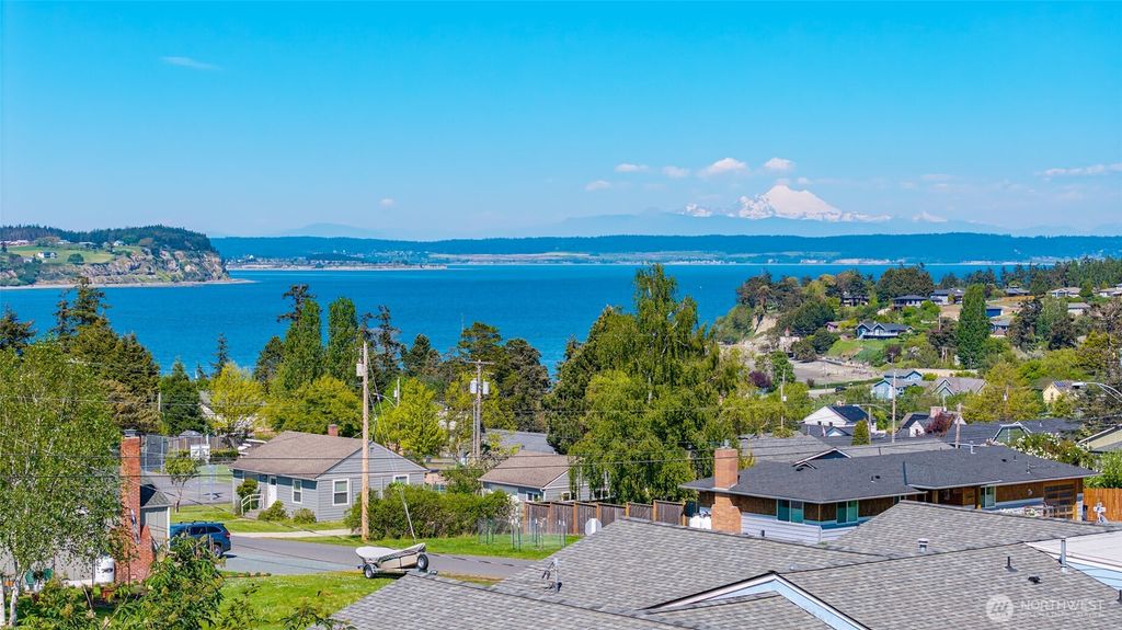 Photo of 0 Center Street NE, Coupeville, WA 98239 (MLS # 2513196)