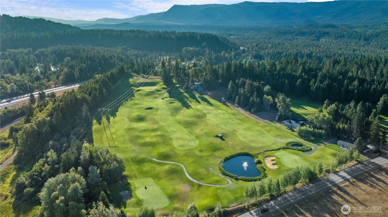 1 Oakmont