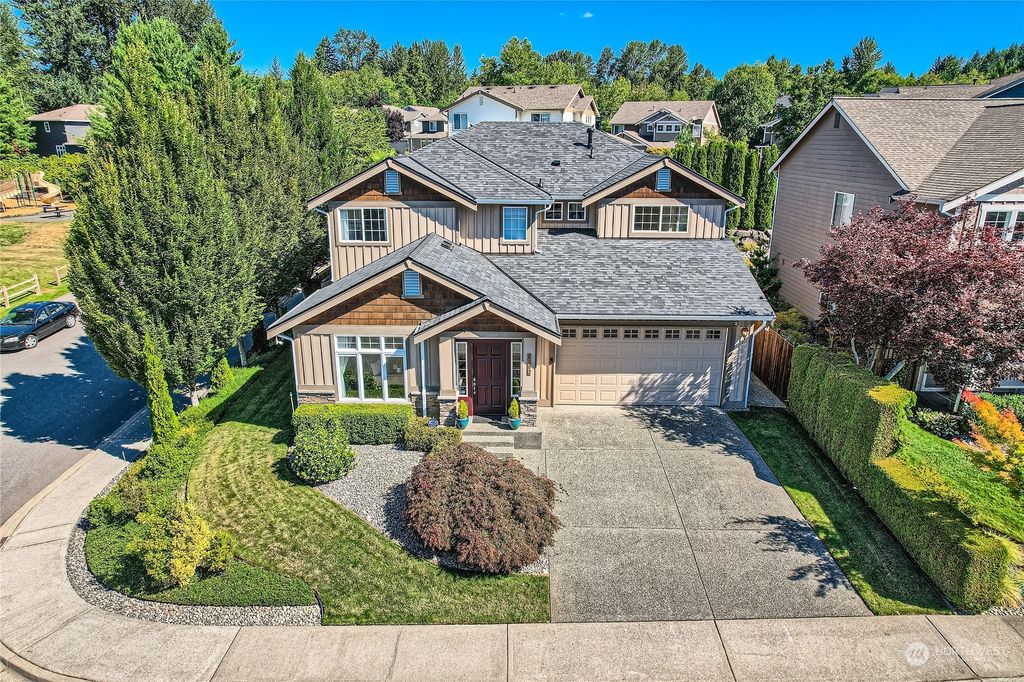 Photo of 6002 SE 2nd Street, Renton, WA 98059 (MLS # 2139625)