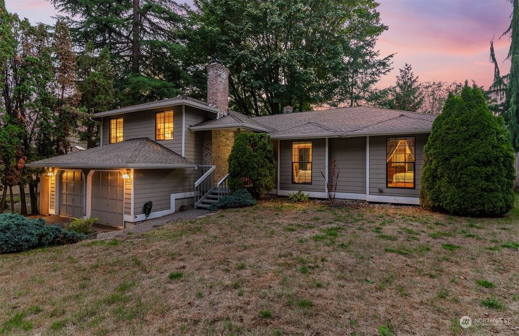 Photo of 19003 37th Avenue NE, Lake Forest Park, WA 98155 (MLS # 2167391)