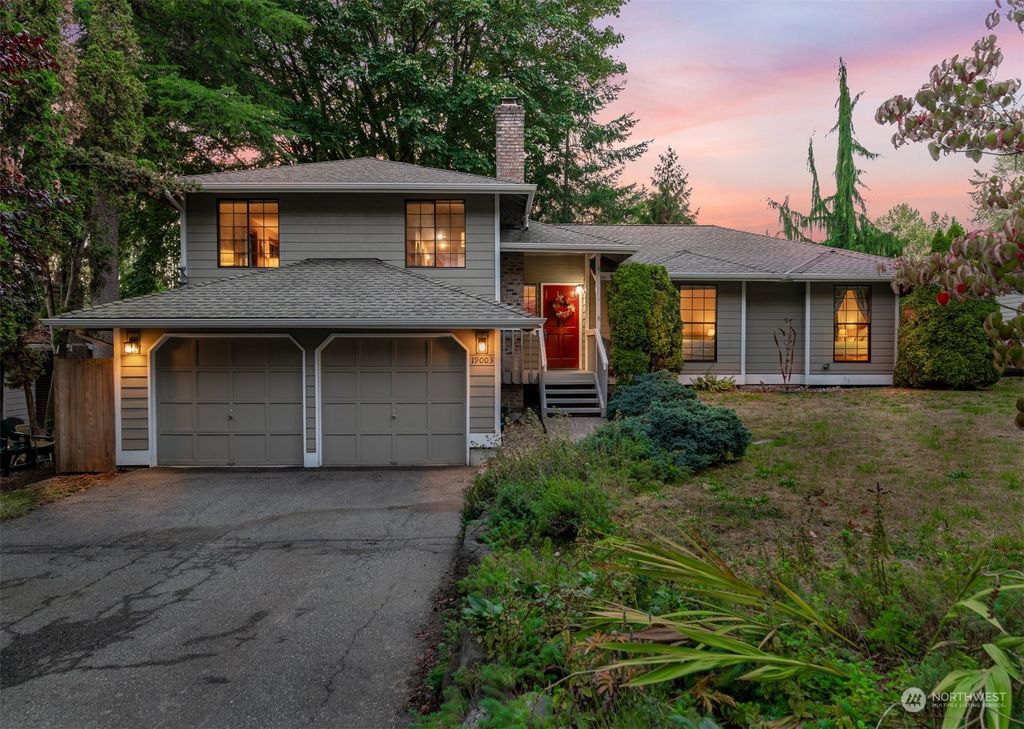 Photo of 19003 37th Avenue NE, Lake Forest Park, WA 98155 (MLS # 2167391)