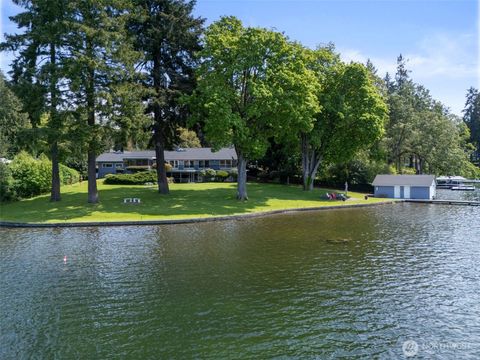 9138 Edgewater Drive SW Lakewood WA 98499