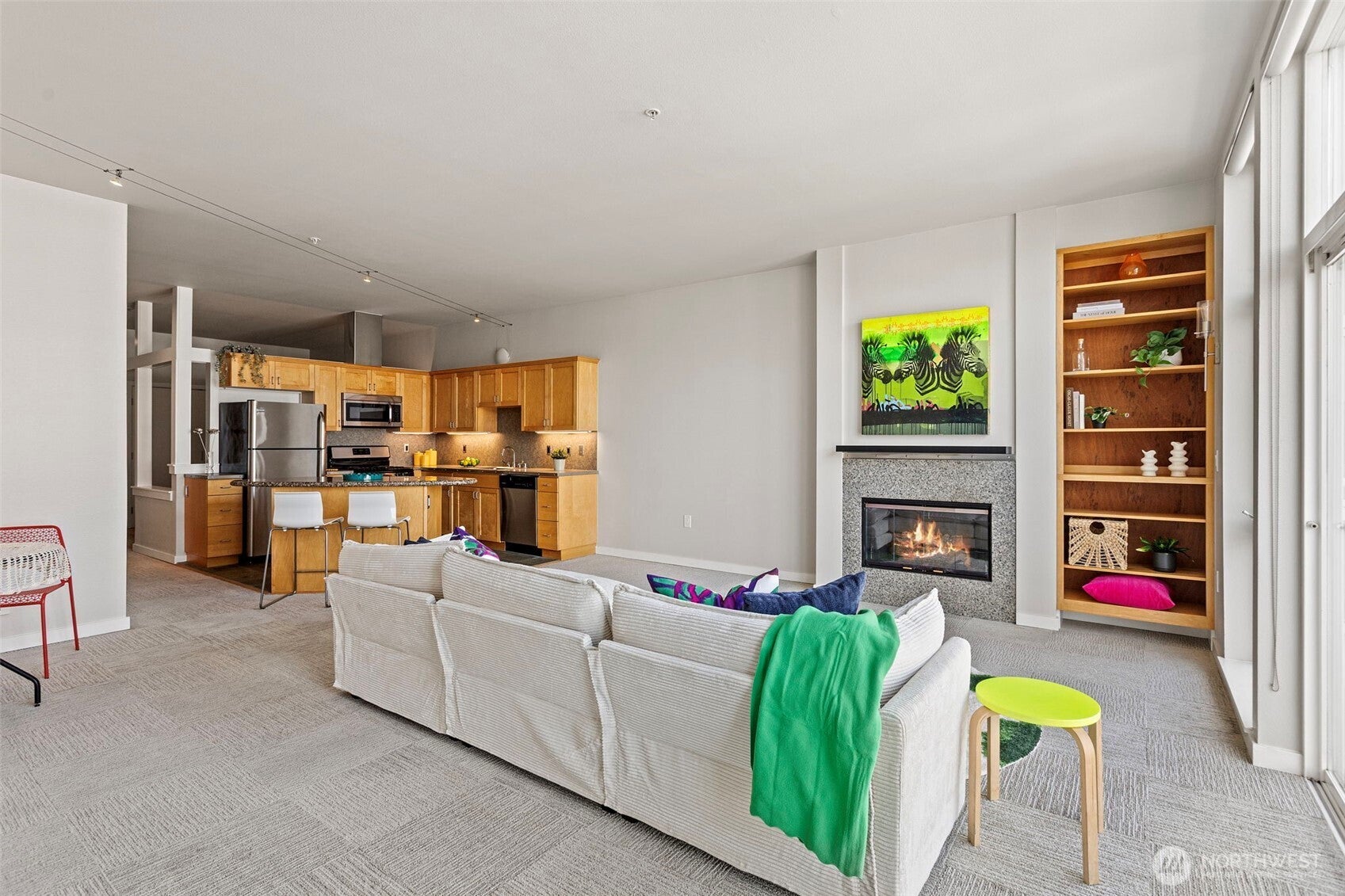 303 E Pike ST 602