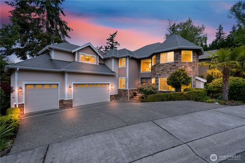 8228 NE 187th Way Kenmore WA 98028