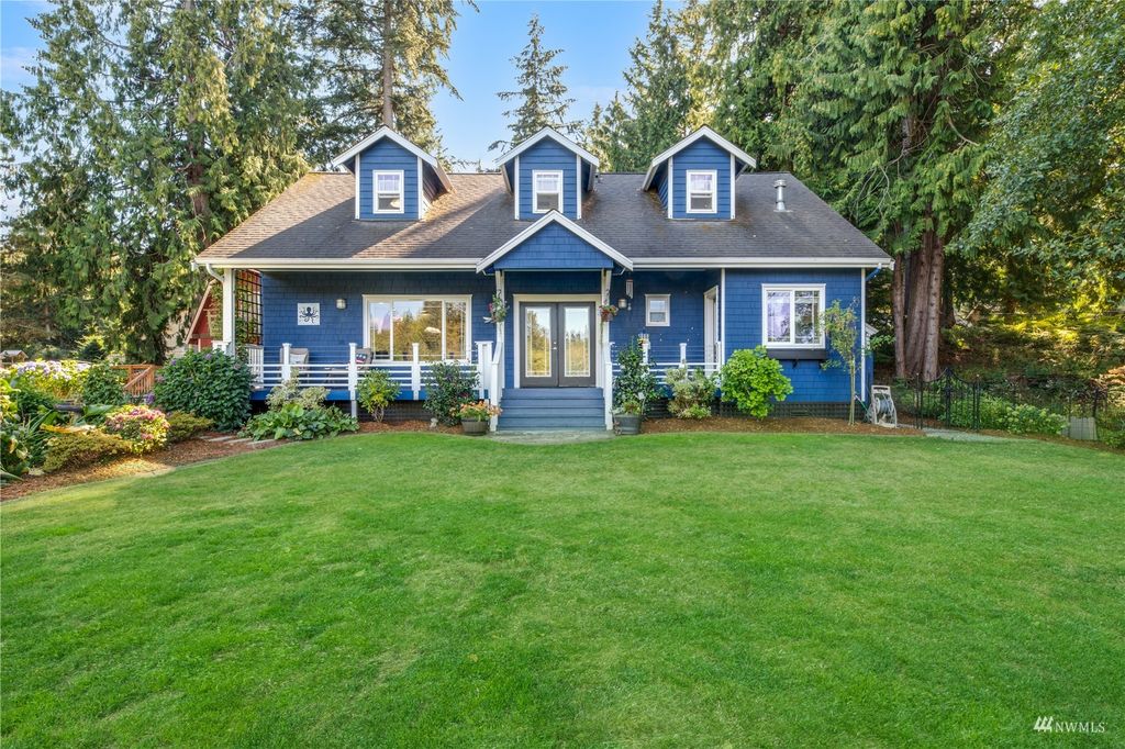 Photo of 8121 313th Place NW, Stanwood, WA 98292 (MLS # 1990092)