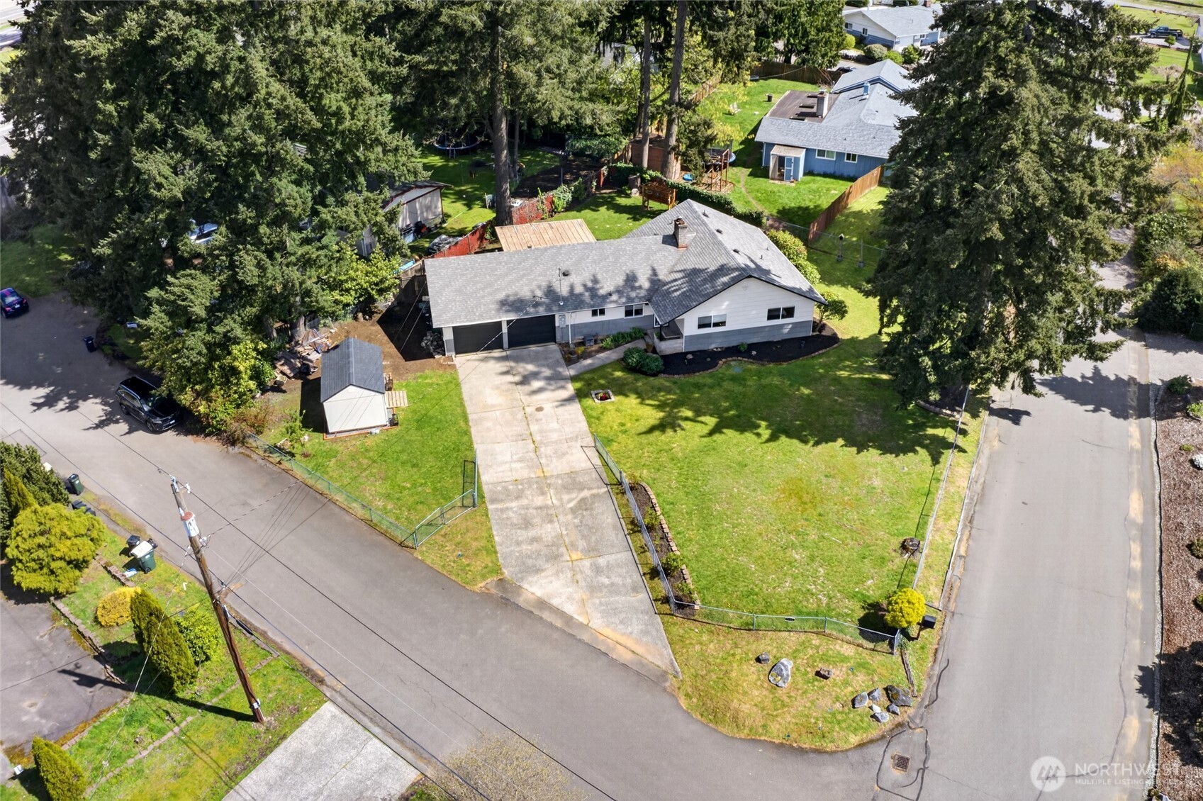 7252 14th Avenue NE