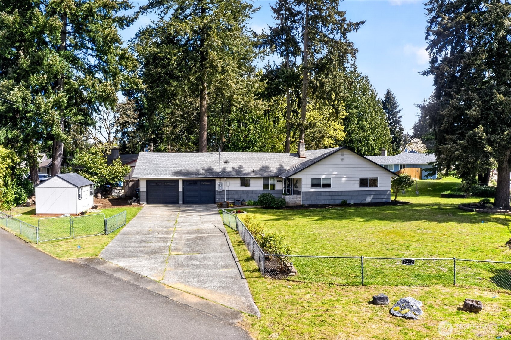7252 14th Avenue NE