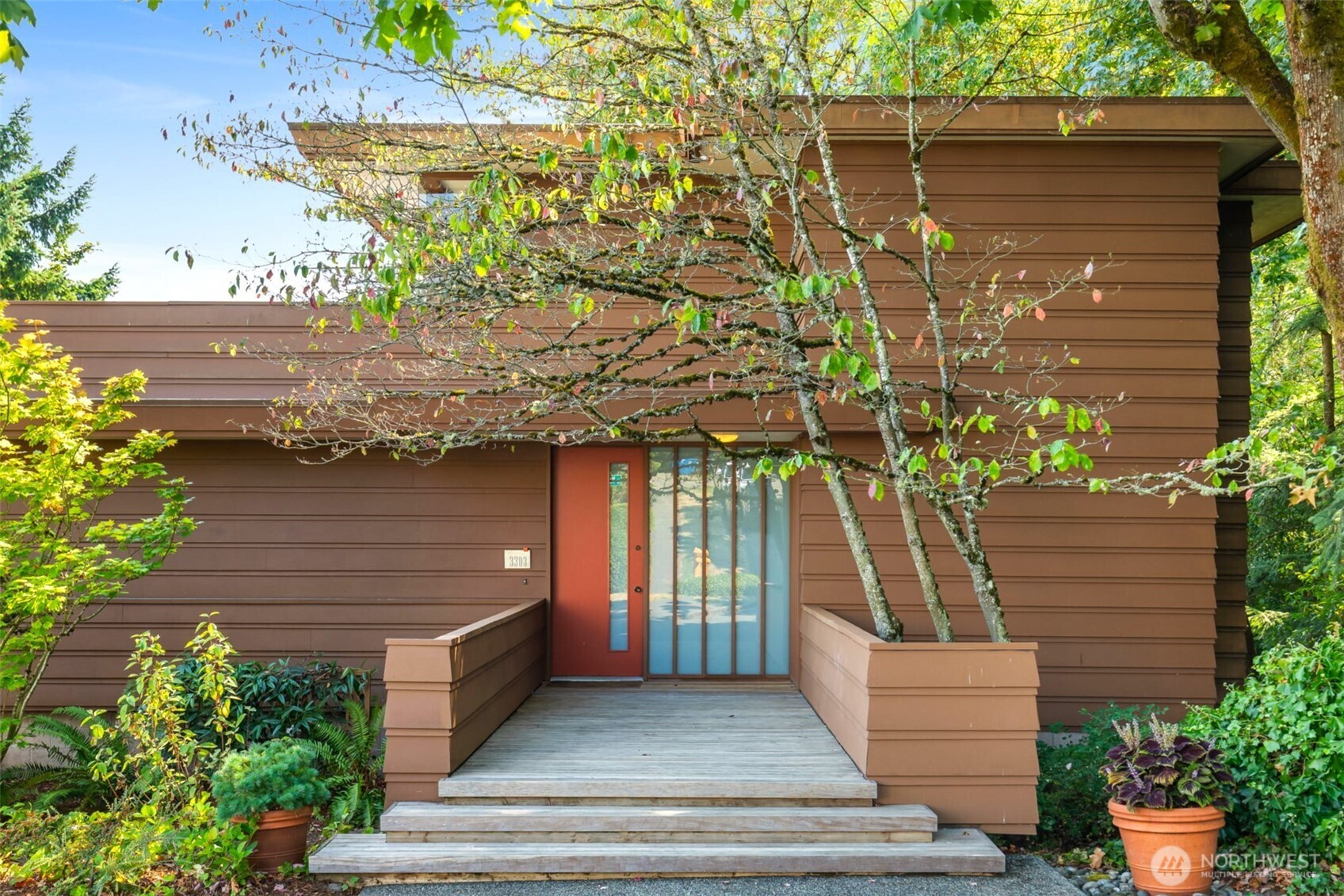 3303 S Massachusetts Street