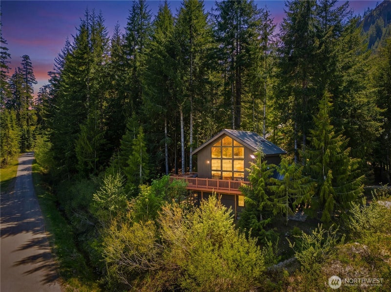 350 Rampart Drive