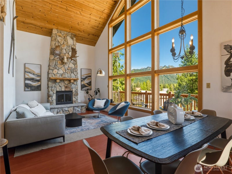 350 Rampart Drive