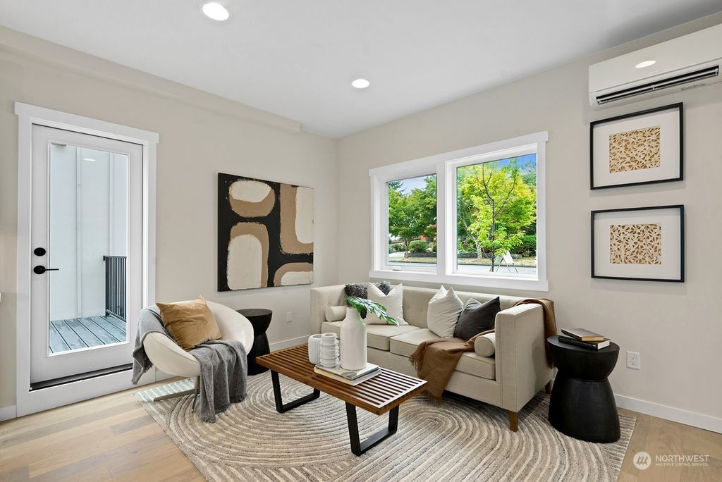 Photo of 7558 34th Avenue NE, Seattle, WA 98115 (MLS # 2274413)