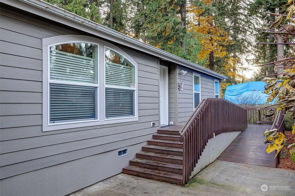 Photo of 18425 NE 95th Street #138, Redmond, WA 98052 (MLS # 2176810)