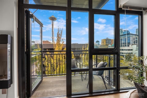 Photo of 2911 2nd Avenue #704, Seattle, WA 98121 (MLS # 2581233)