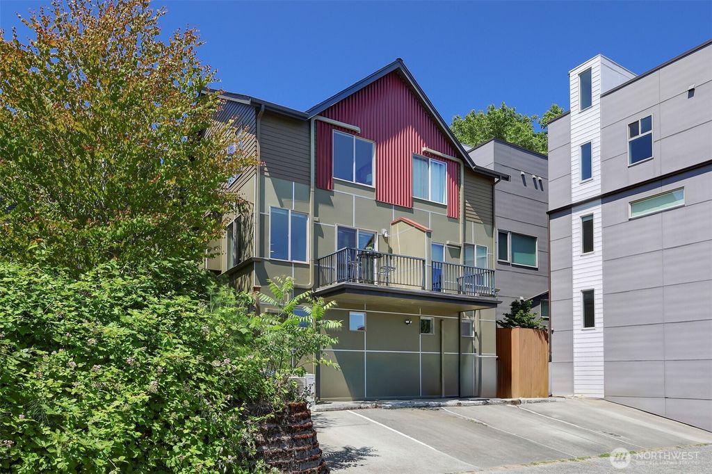 Photo of 228 24th Avenue E #A, Seattle, WA 98112 (MLS # 2393496)