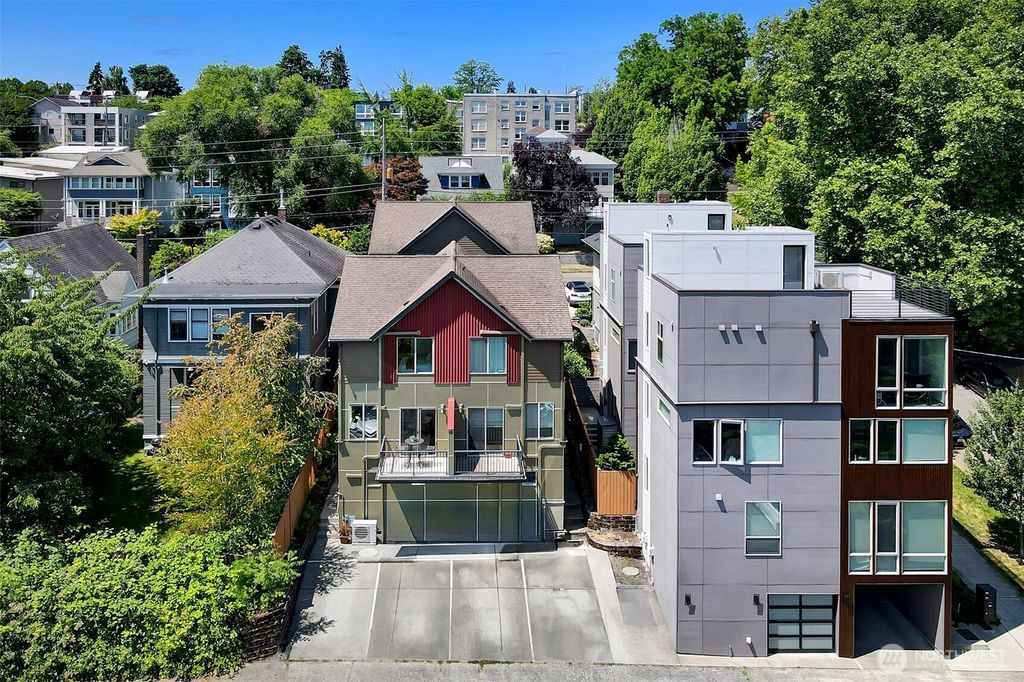 Photo of 228 24th Avenue E #A, Seattle, WA 98112 (MLS # 2393496)