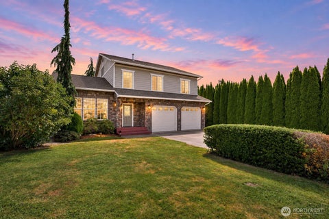 Photo of 601 Jennings Avenue, Sedro Woolley, WA 98284 (MLS # 2583786)