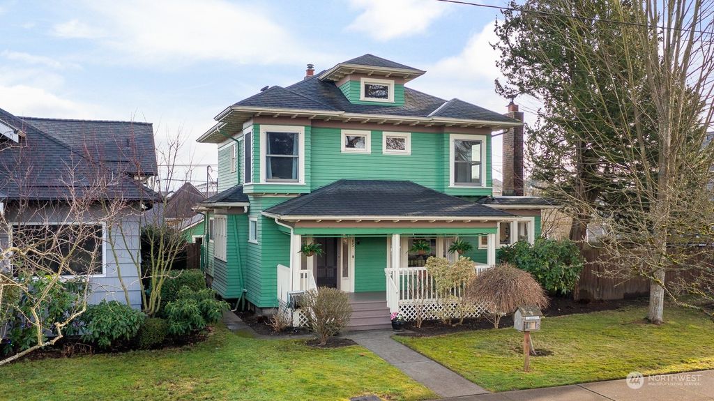 Photo of 1705 Colby Avenue, Everett, WA 98201 (MLS # 2301561)