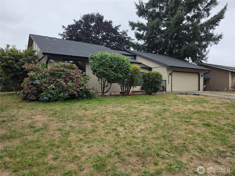 15503 NE 76th Street