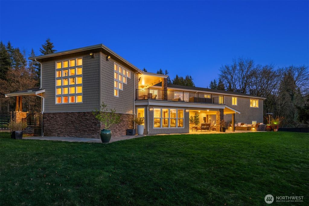 Photo of 16449 148th Avenue NE, Woodinville, WA 98072 (MLS # 2327740)