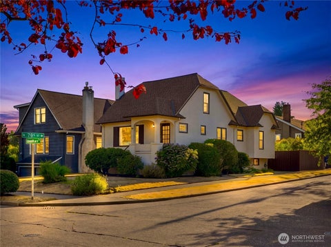 Photo of 7719 Ashworth Avenue N, Seattle, WA 98103 (MLS # 2570383)