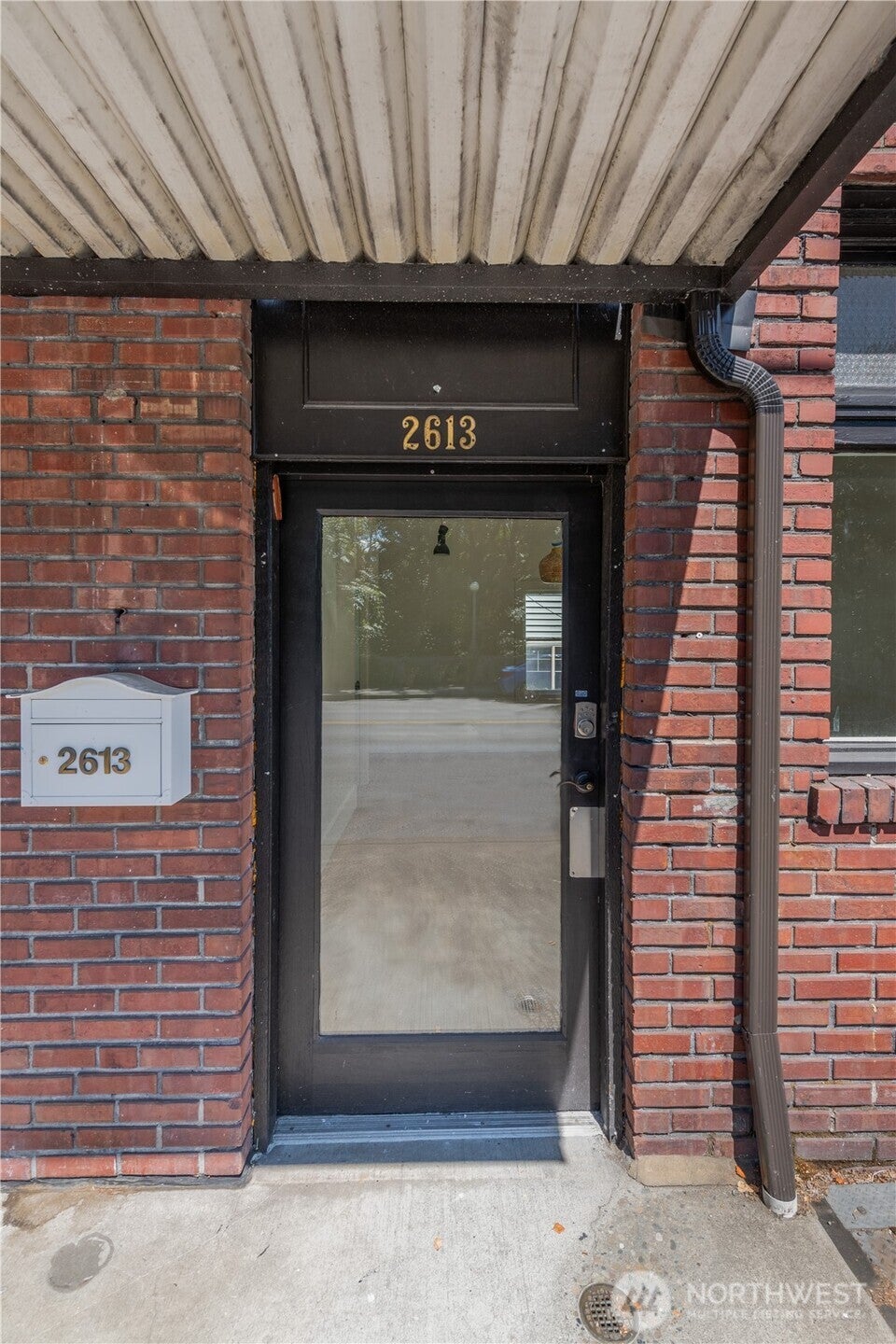 2613 N 21st Street