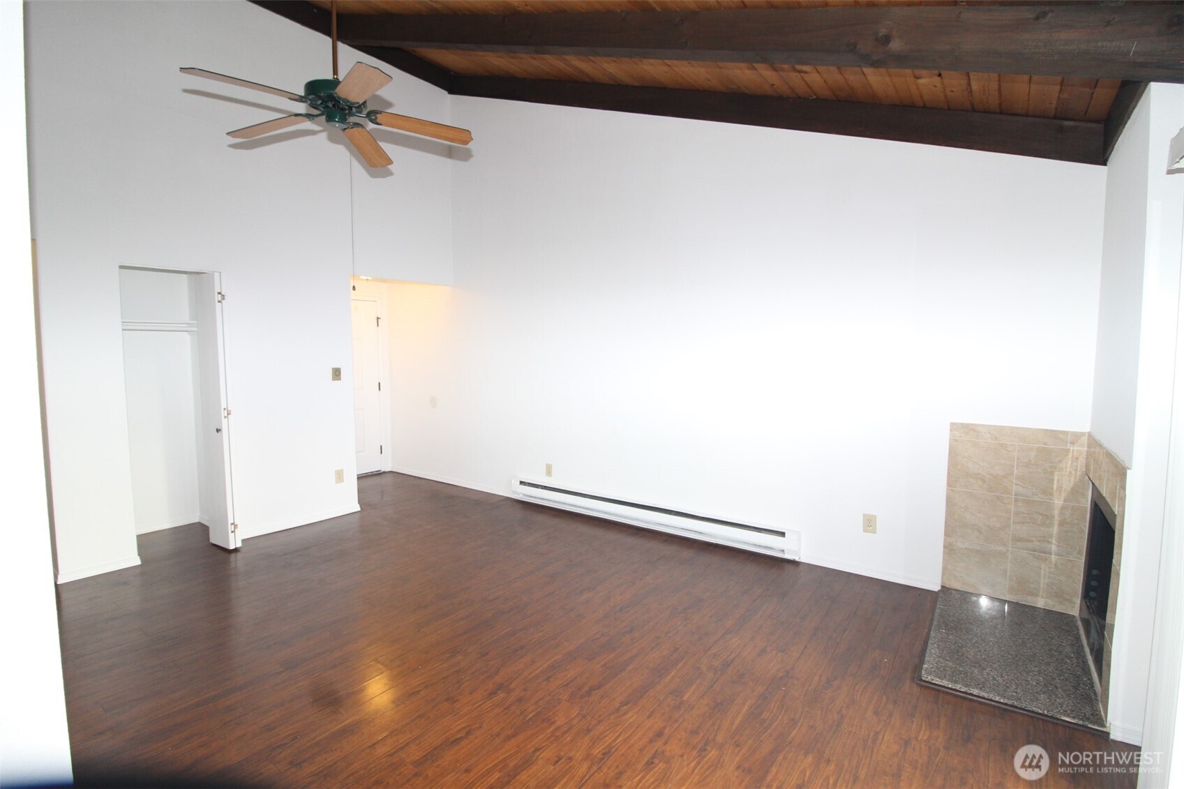 15210 Macadam Road S D304