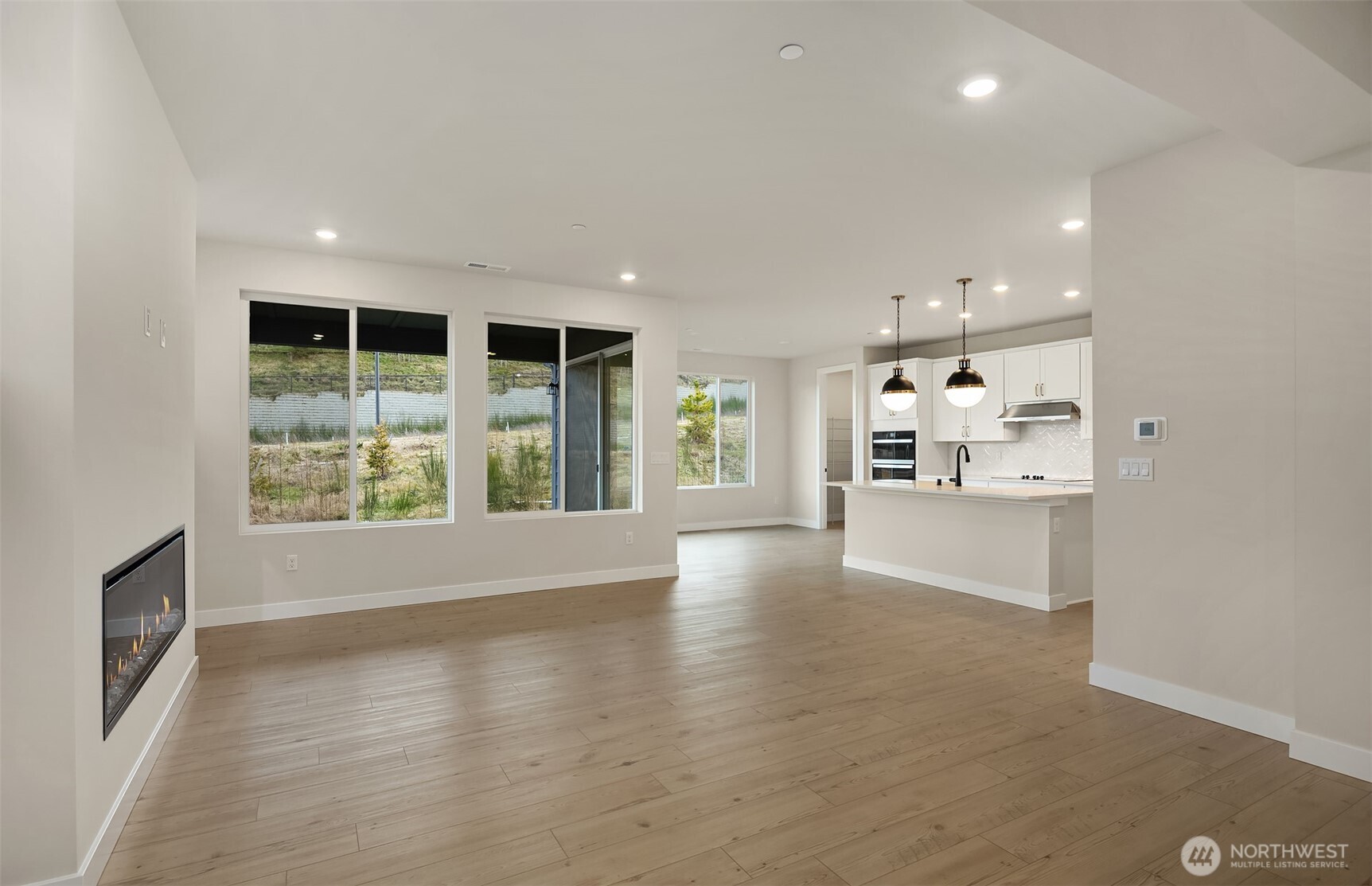 23779 Marinwood Circle NE 03112