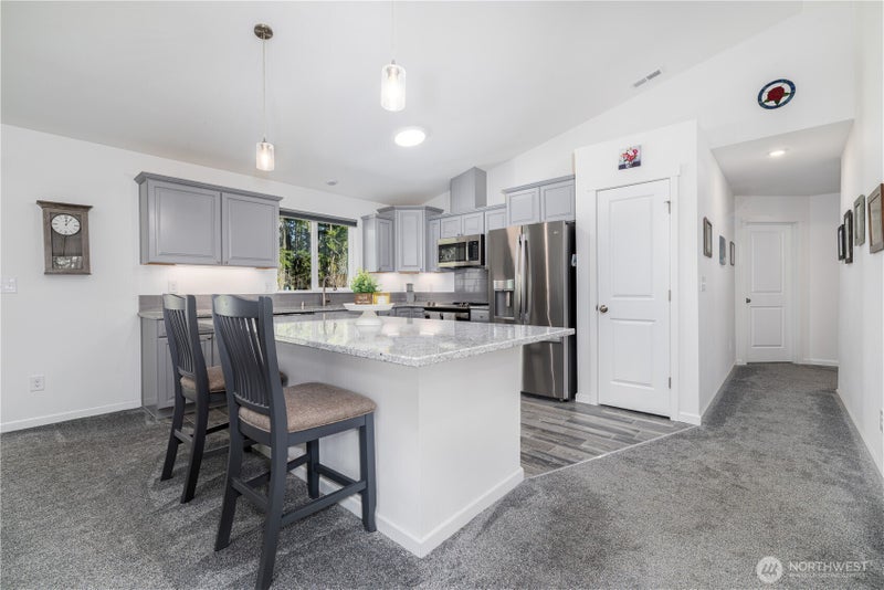 331 E Little Bear Lane