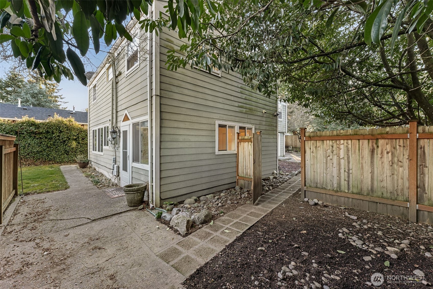 9821 Dekoven Drive SW A & B