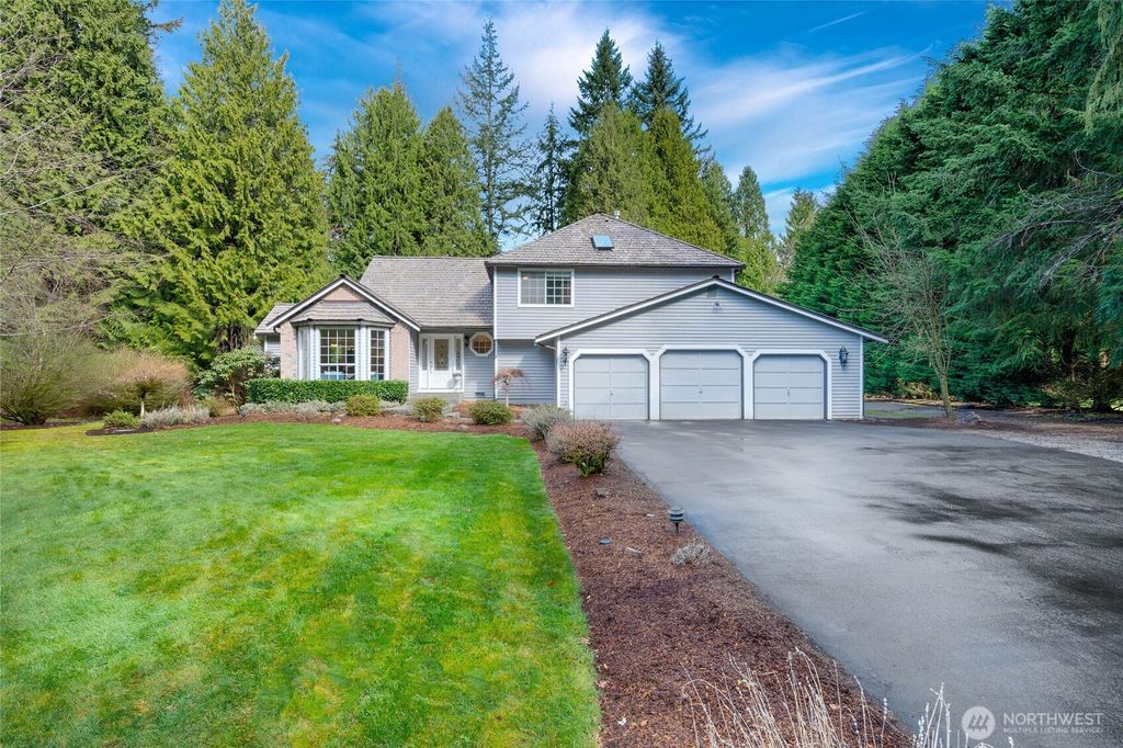 Photo of 15218 NE 198th Street, Woodinville, WA 98072 (MLS # 2327146)
