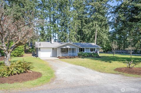 Photo of 9605 120th Street E, Puyallup, WA 98373 (MLS # 2504372)