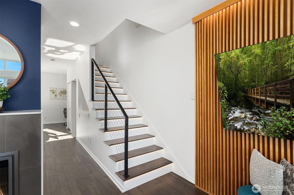 Photo of 15180 NE 81st Way #101, Redmond, WA 98052 (MLS # 2361943)