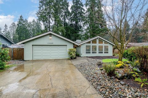 Photo of 13825 72nd Avenue E, Puyallup, WA 98373 (MLS # 2492141)