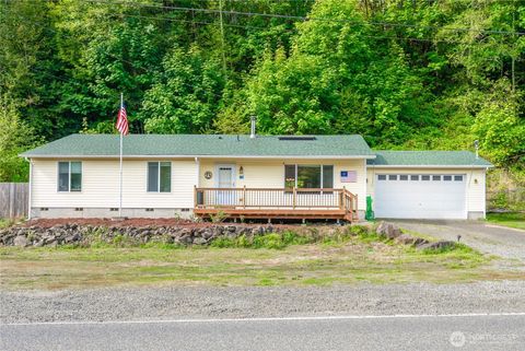 197 Mox Chehalis Road Elma WA 98541