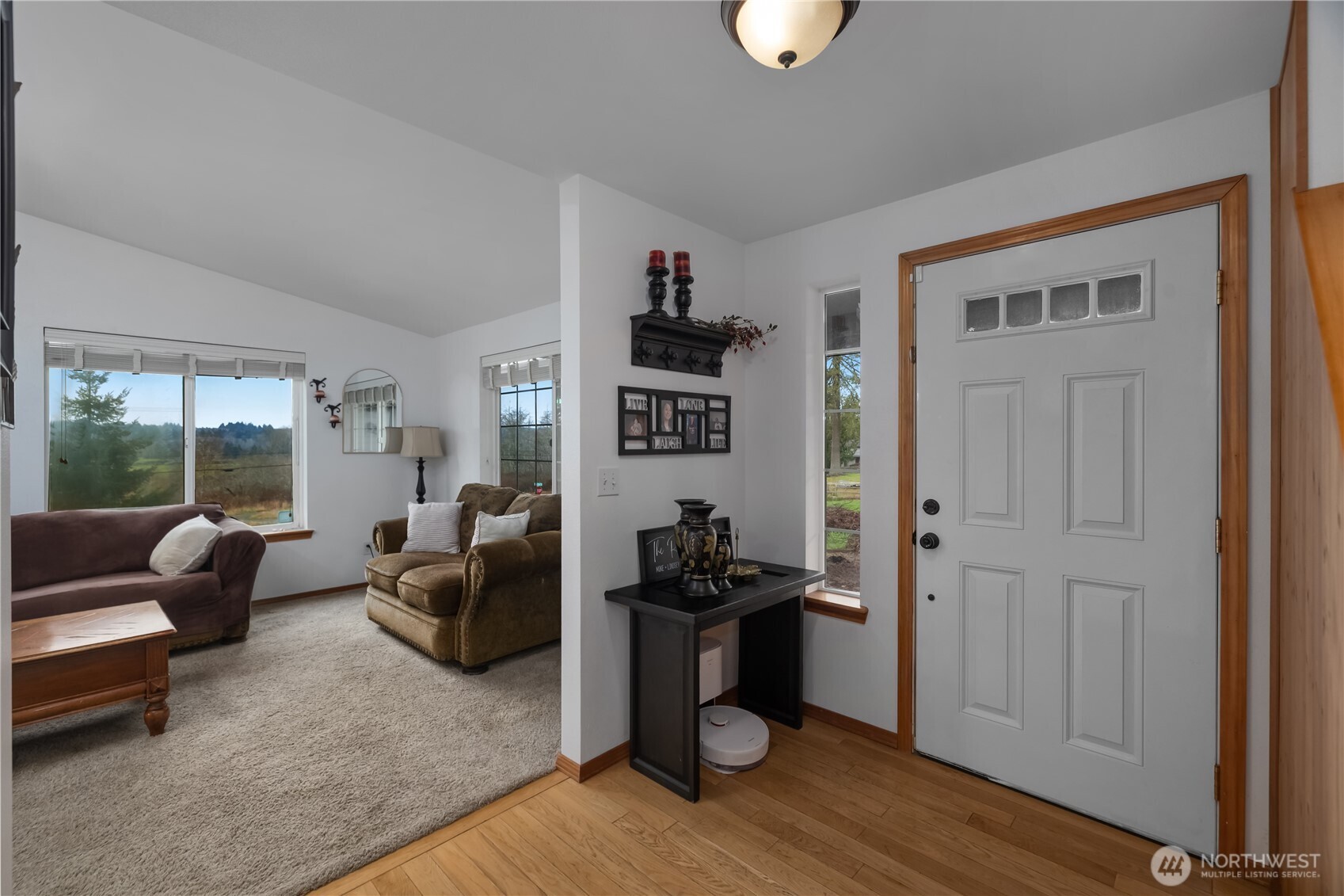 6 N Clear View Drive