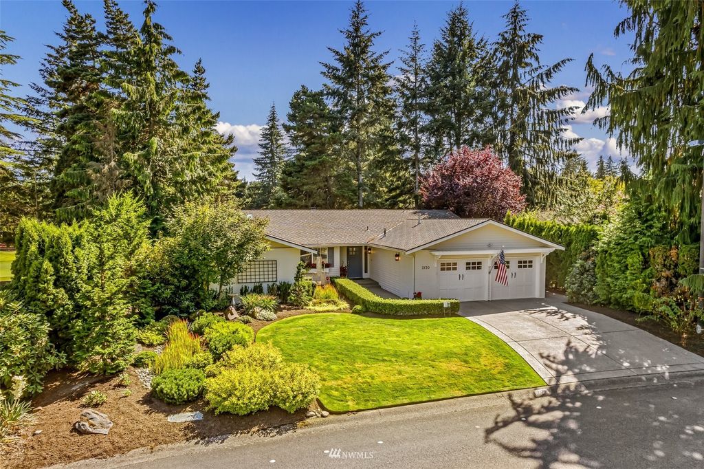 Photo of 2130 160th Place SE, Mill Creek, WA 98012 (MLS # 1971908)