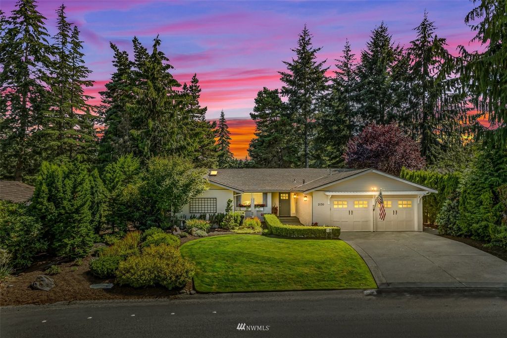Photo of 2130 160th Place SE, Mill Creek, WA 98012 (MLS # 1971908)
