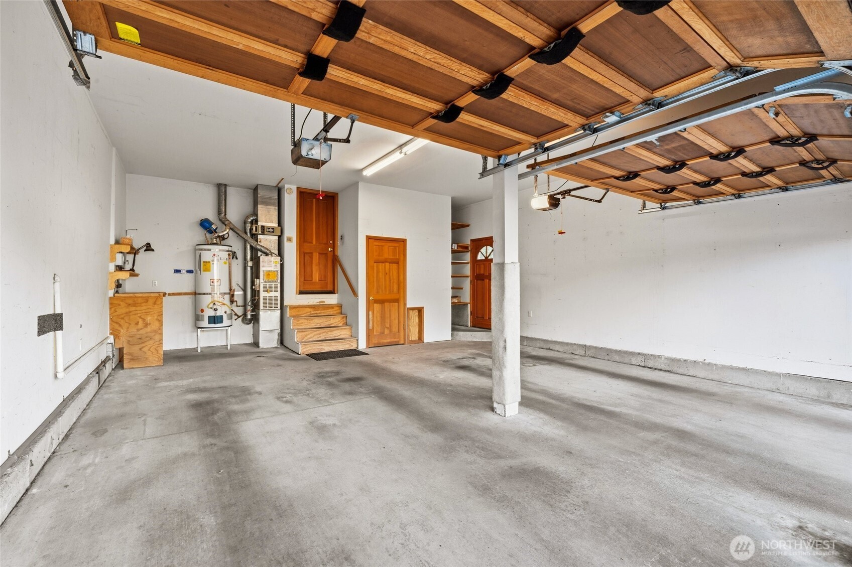 Edmonds, Washington, 98026, United States, 4 Bedrooms Bedrooms, ,3 BathroomsBathrooms,Residential,Active,2034028
