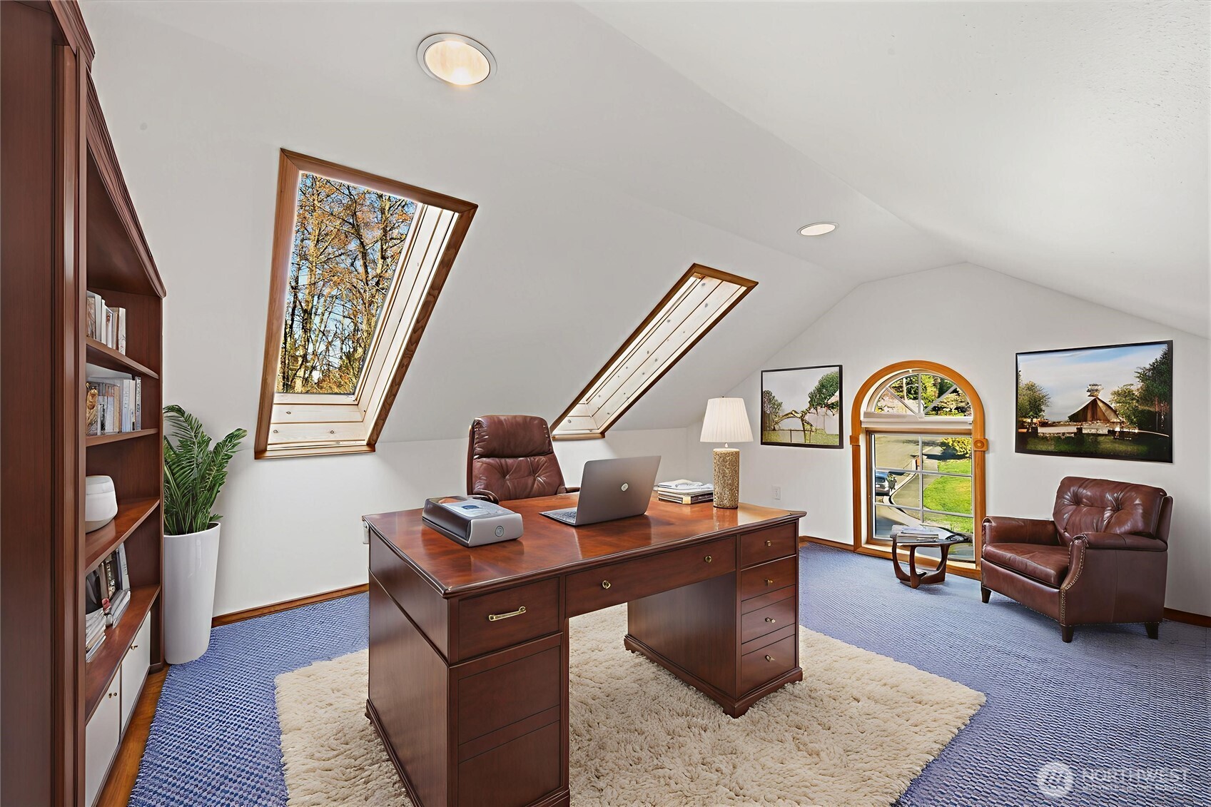 Edmonds, Washington, 98026, United States, 4 Bedrooms Bedrooms, ,3 BathroomsBathrooms,Residential,Active,2034028
