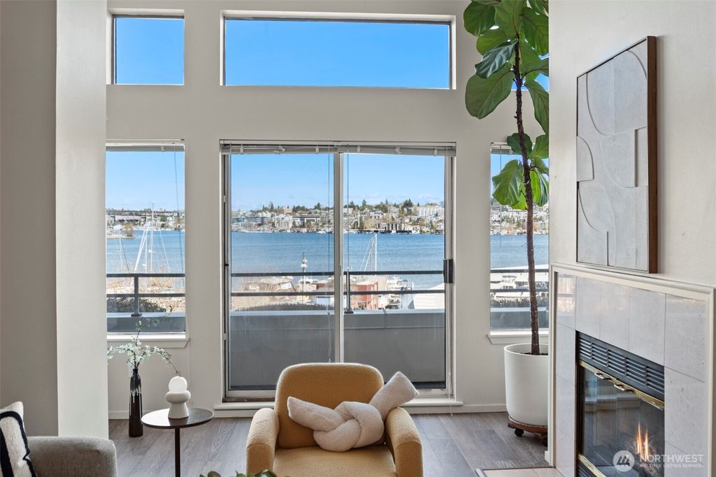 Photo of 2400 8th Avenue N #1S, Seattle, WA 98109 (MLS # 2502468)