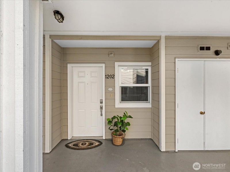 1318 37th Street 1202