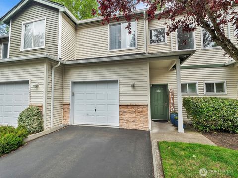 Photo of 12530 Admiralty Way #C102, Everett, WA 98204 (MLS # 2538547)