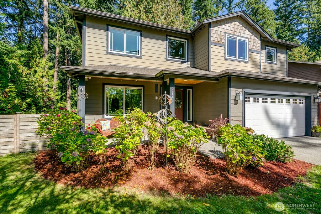 Photo of 5211 East Drive, Everett, WA 98203 (MLS # 2435844)