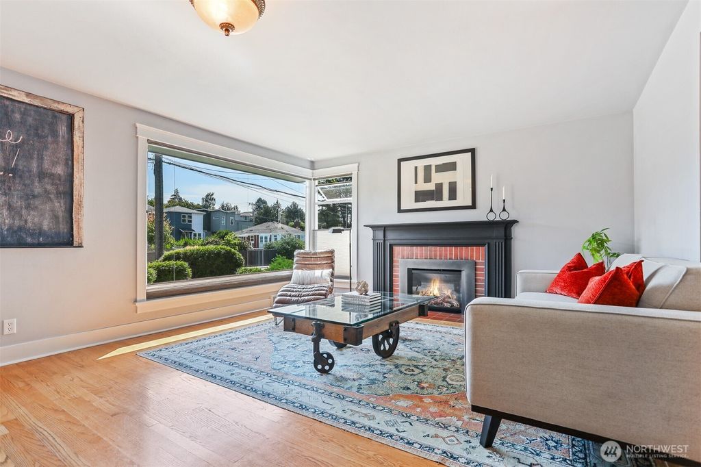 Photo of 2617 32nd Avenue W, Seattle, WA 98199 (MLS # 2426271)