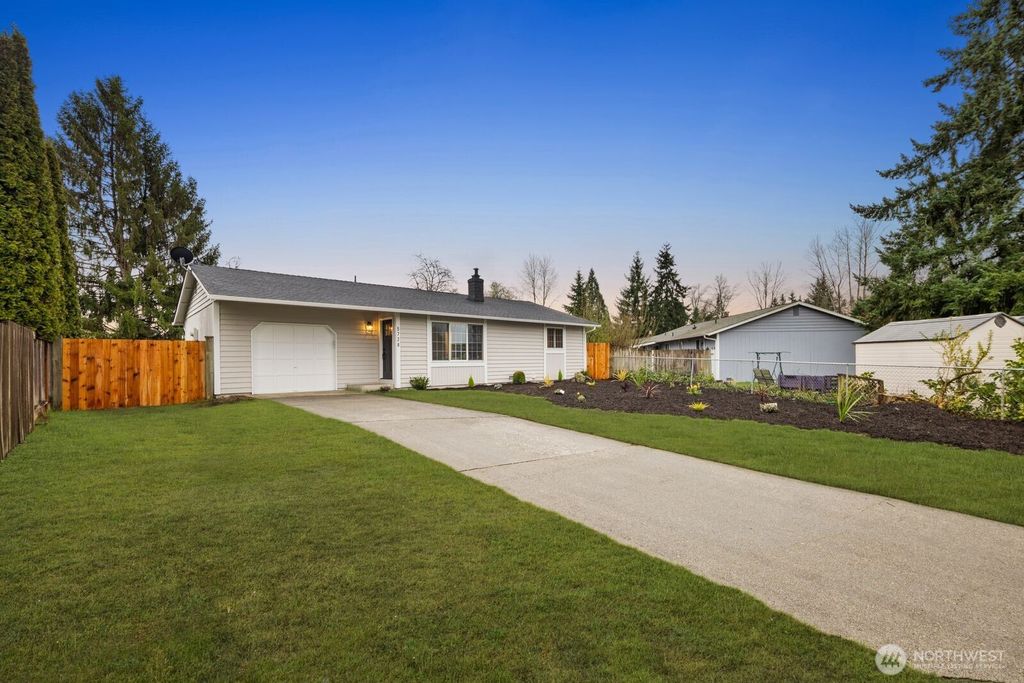 Photo of 5728 91st Street NE, Marysville, WA 98270 (MLS # 2494989)