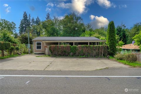 A home in Bremerton